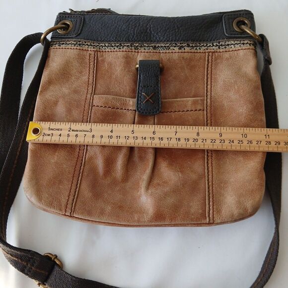 The Sak Kendra Espresso & Brown Leather Crossbody Shoulder Bag Free Shipping - Picture 9 of 10